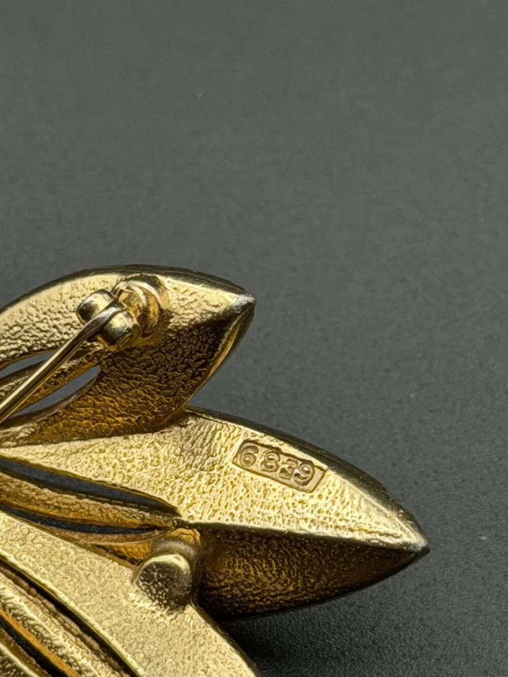 Rare Vintage Boucher 6839 Gold Tone Layered Leaf Flower Brooch Signed Boucher